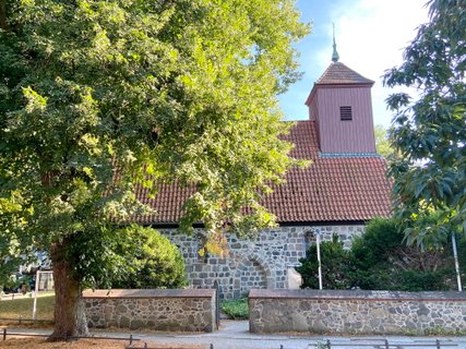 Деревенская церковь Шмаргендорф Деревенская церковь Шмаргендорф