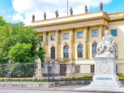 Humboldt-Universität Humboldt-Universität