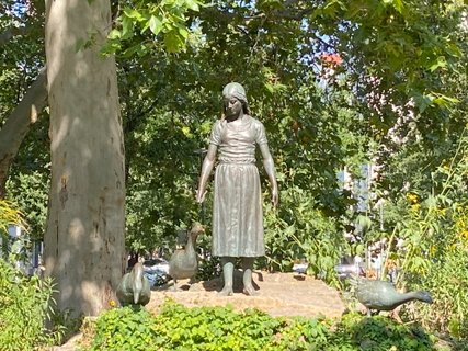 Nikolsburger Platz Nikolsburger Platz